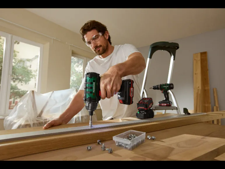 Robotmaaier Smart 20 V met 4 Ah accu's en 4,5 A lader<PARKSIDE® Clearance